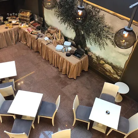 Platamon Centrale Hotel