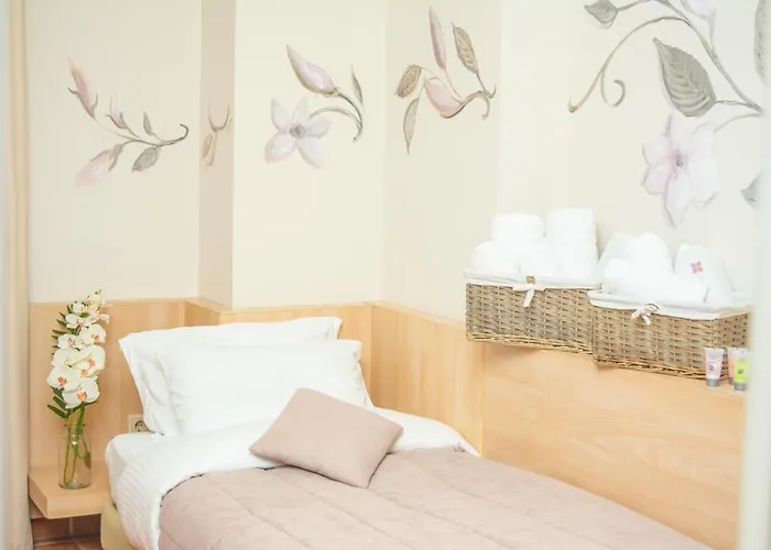 Platamon Centrale Hotel 2*